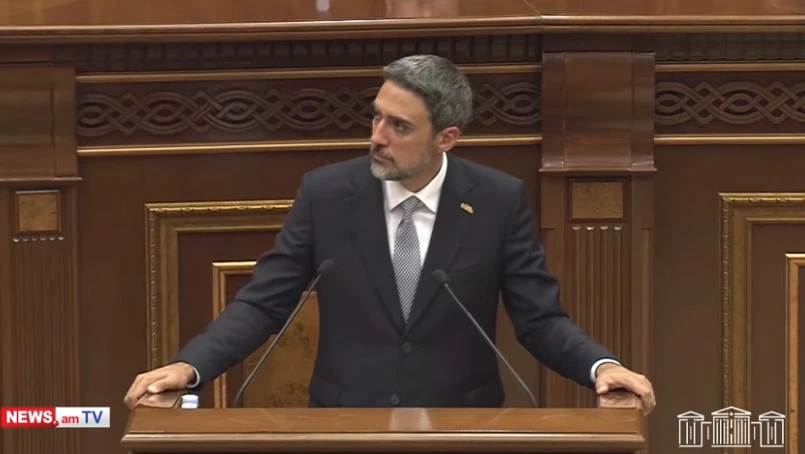 Իմ համար դժվար չէ ներողություն խնդրել սակրավորներից, բայց թող նրանք էլ ներողություն խնդրեն այն զոհվածների ծնողներից, ում ոստիկանները ուժով դուրս բերեցին «Եռաբլուրից»․ Վարդևանյան