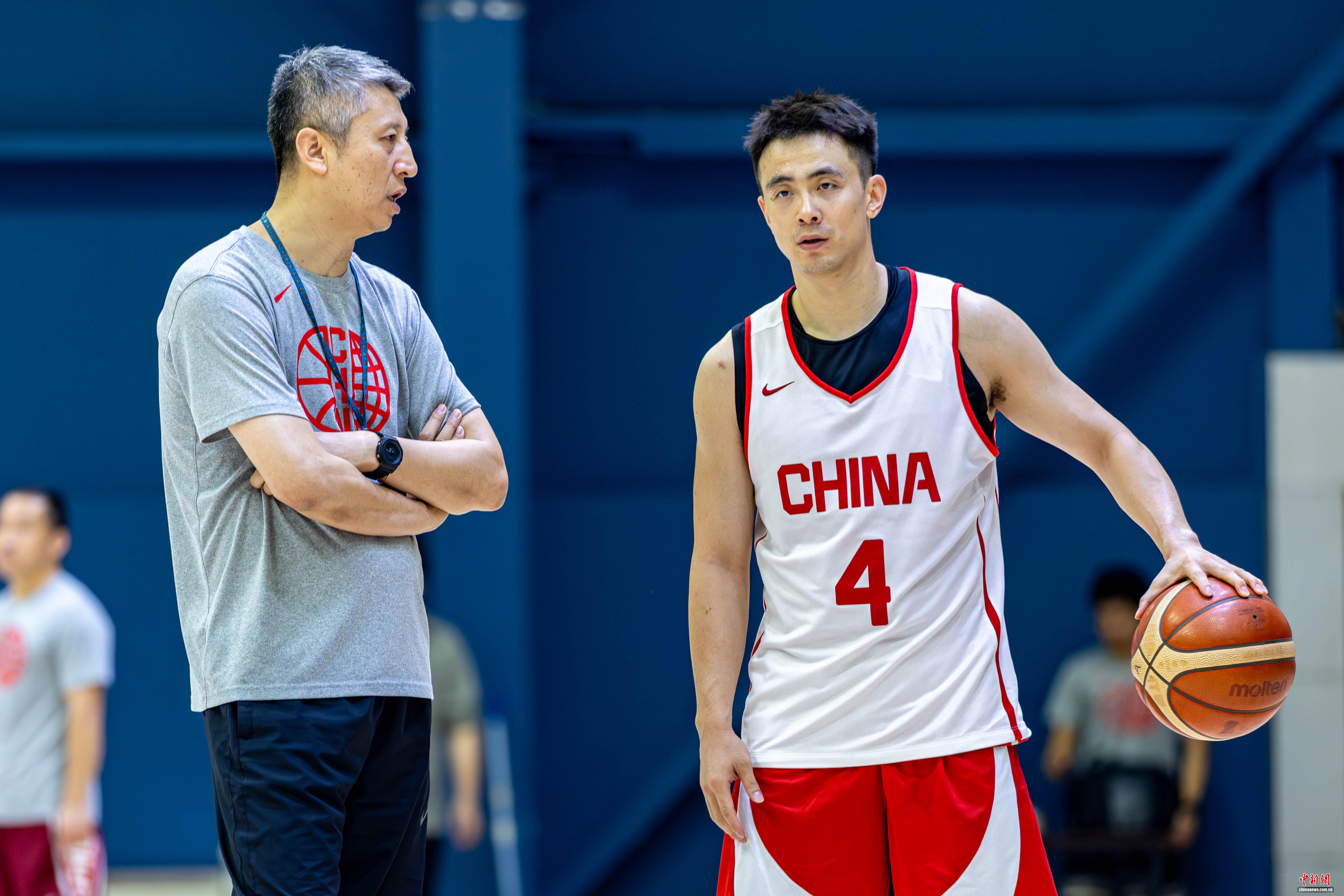中国男篮主帅郭士强谈世预赛备战：容错率已经很小