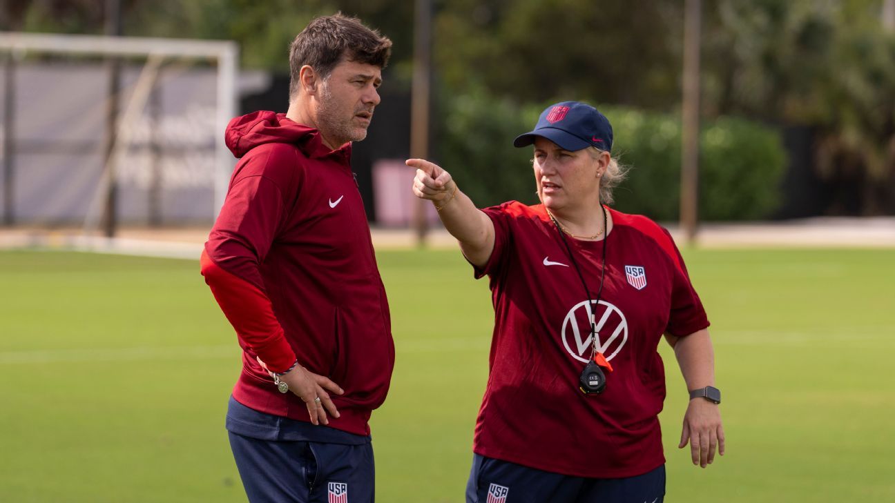 Hayes says Poch stay can help 'raise' level in U.S.