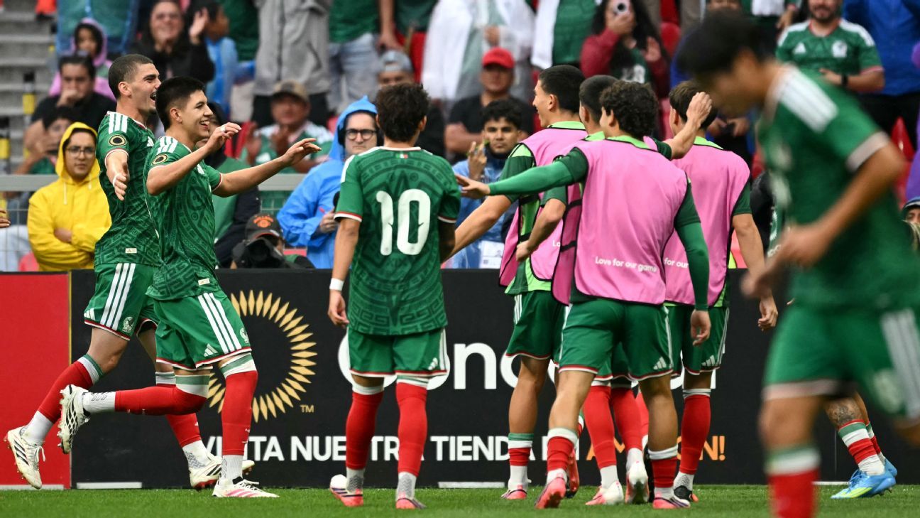 Mexico beats U.S. in U20 final after suspect red