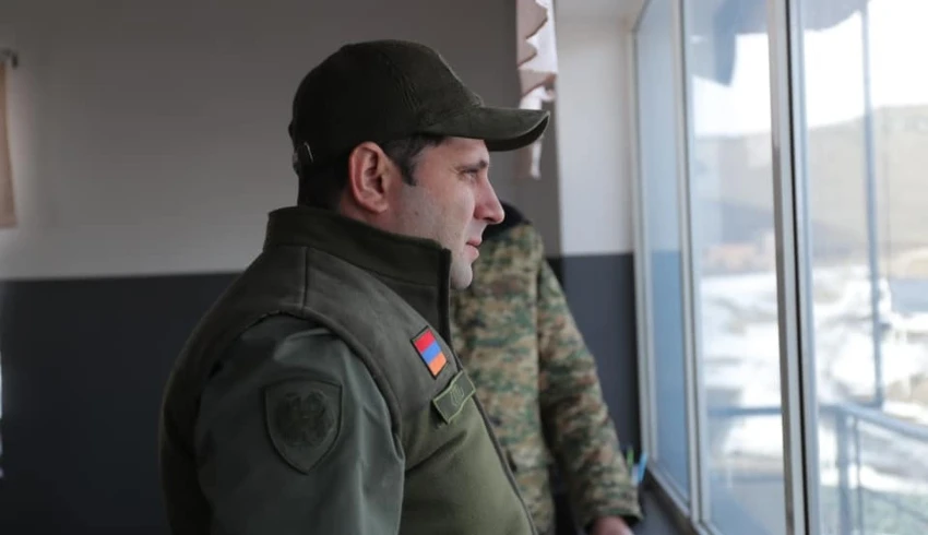 «Հրապարակ»․ Ինչու են Արտաշատի զորամասերից մեկի ստորաբաժանումը տեղափոխել Սյունիք