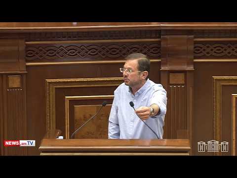 Պարոն Հարությունյան, դուք էստեղ բոլորի հետ հավասար պատգամավոր եք, աշխատակազմի ղեկավար չեք. Մանուկյան