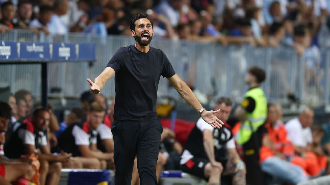 Málaga score in empty net as Fulham walk off