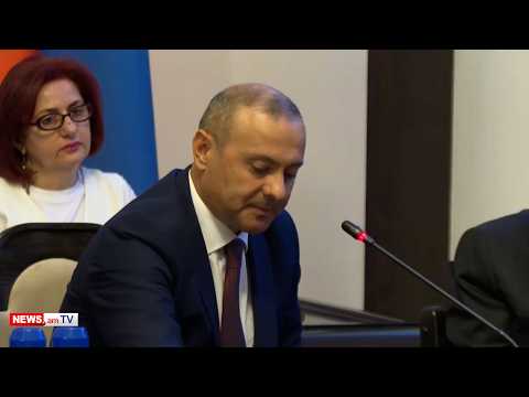 ԱԽ քարտուղարի անսպասելի պաշտոնանկությունն ու նրա էմոցիոնալ հրաժեշտը