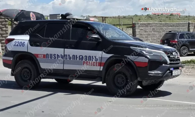 Կոտայքում վիճшբանությունն ավարտվել է դшնակահարությամբ․ 50-ամյա տղամարդը հիվանդանոցի ճանապարհին մшհացել է