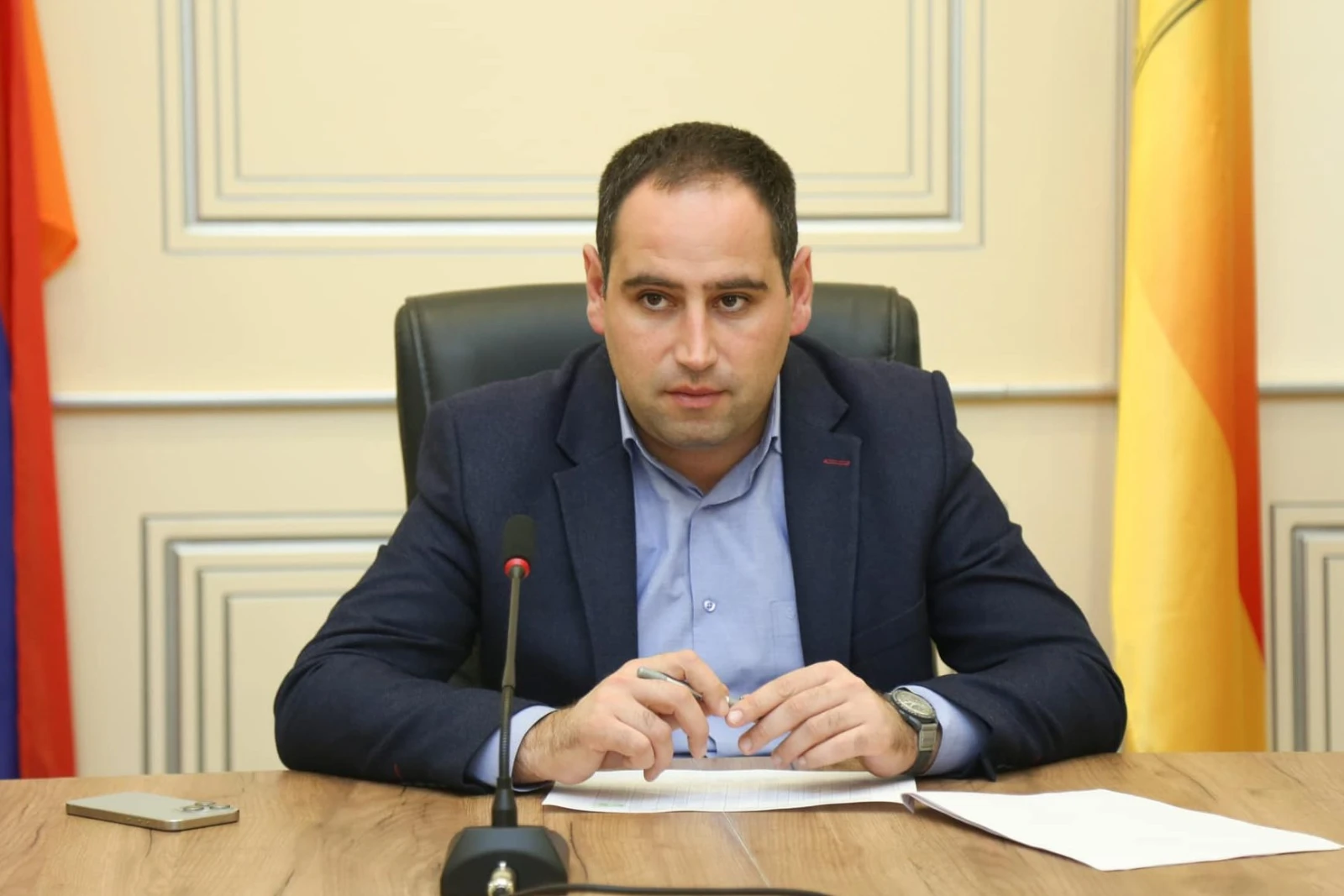 Դավիթ Խուդաթյանը 2 օրով արձակուրդ է մեկնում. Նրան կփոխարինի Արմեն Սիմոնյանը