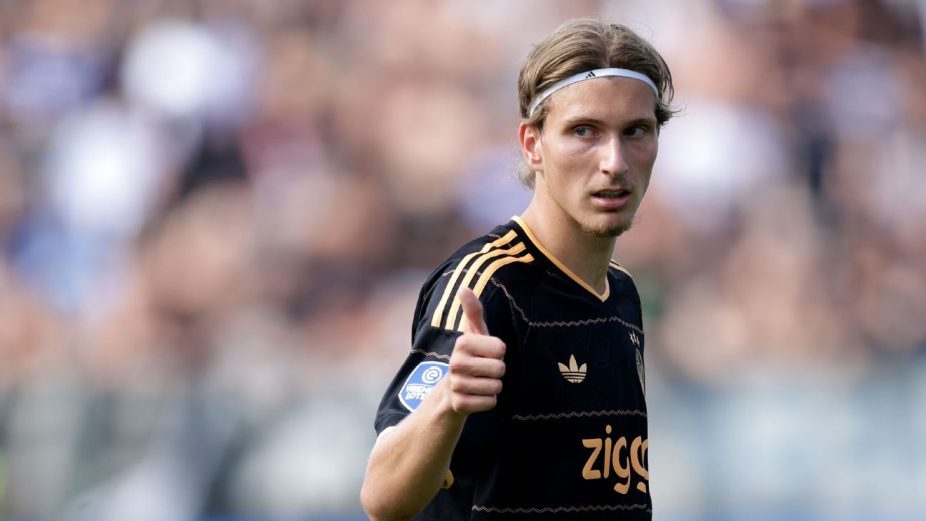 PSG sign Belgium winger Godts from Ajax for $64M