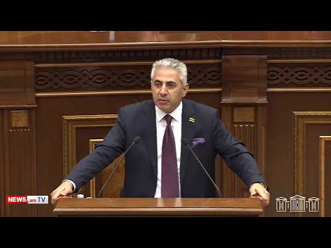 Իջևանի թիվ 1 դպրոցի ավարտական ատեստատով մարդը խոսում է բարձրագույն կրթության մասին. Ղազարյան