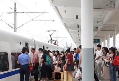 台风“沙德尔”强度有变 已进入48小时警戒线