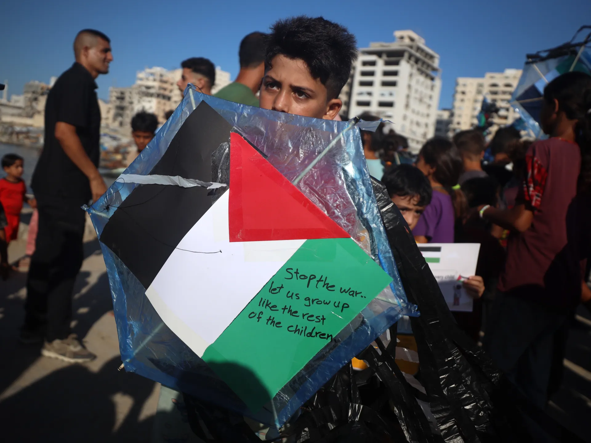 UN rejects Israel’s threat to expel Gaza residents over kite-flying