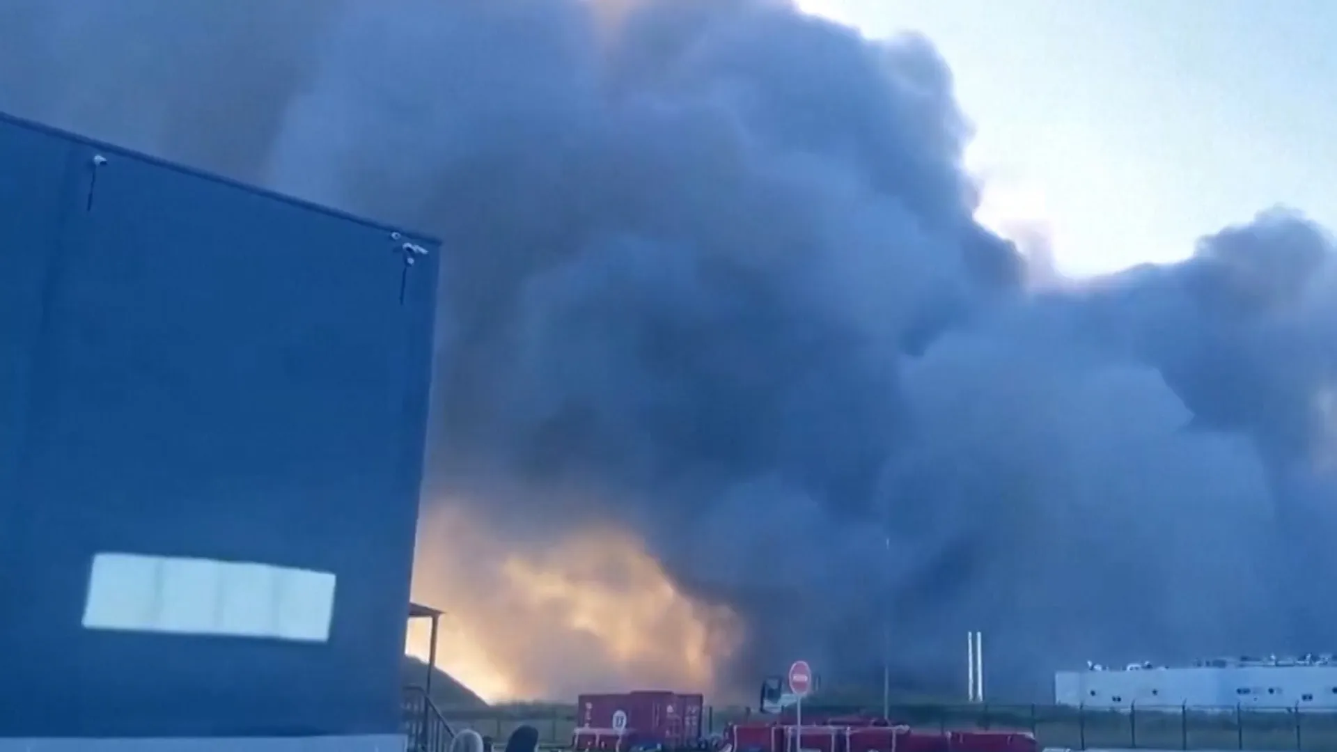 Video: Ukrainian drones target Wildberries e-commerce hub in Russia