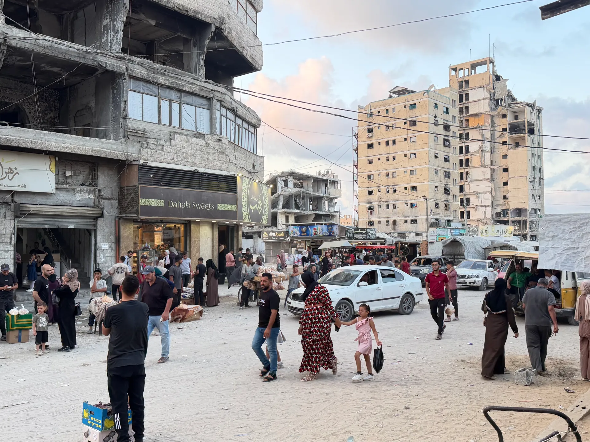 Gaza forced to use unreliable online payments amid ‘cash famine’