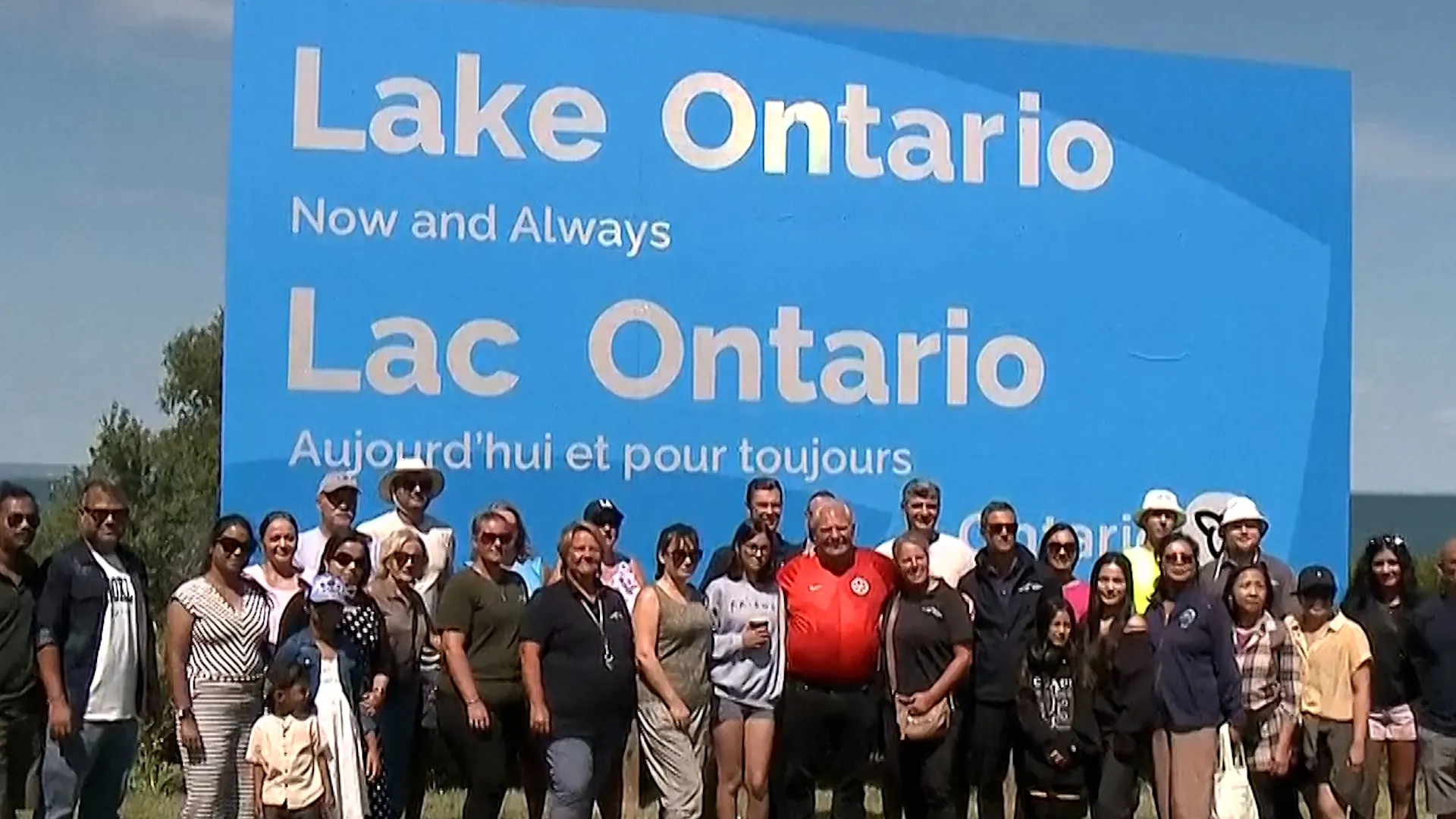 Canada unveils huge new Lake Ontario sign in snub to Trump