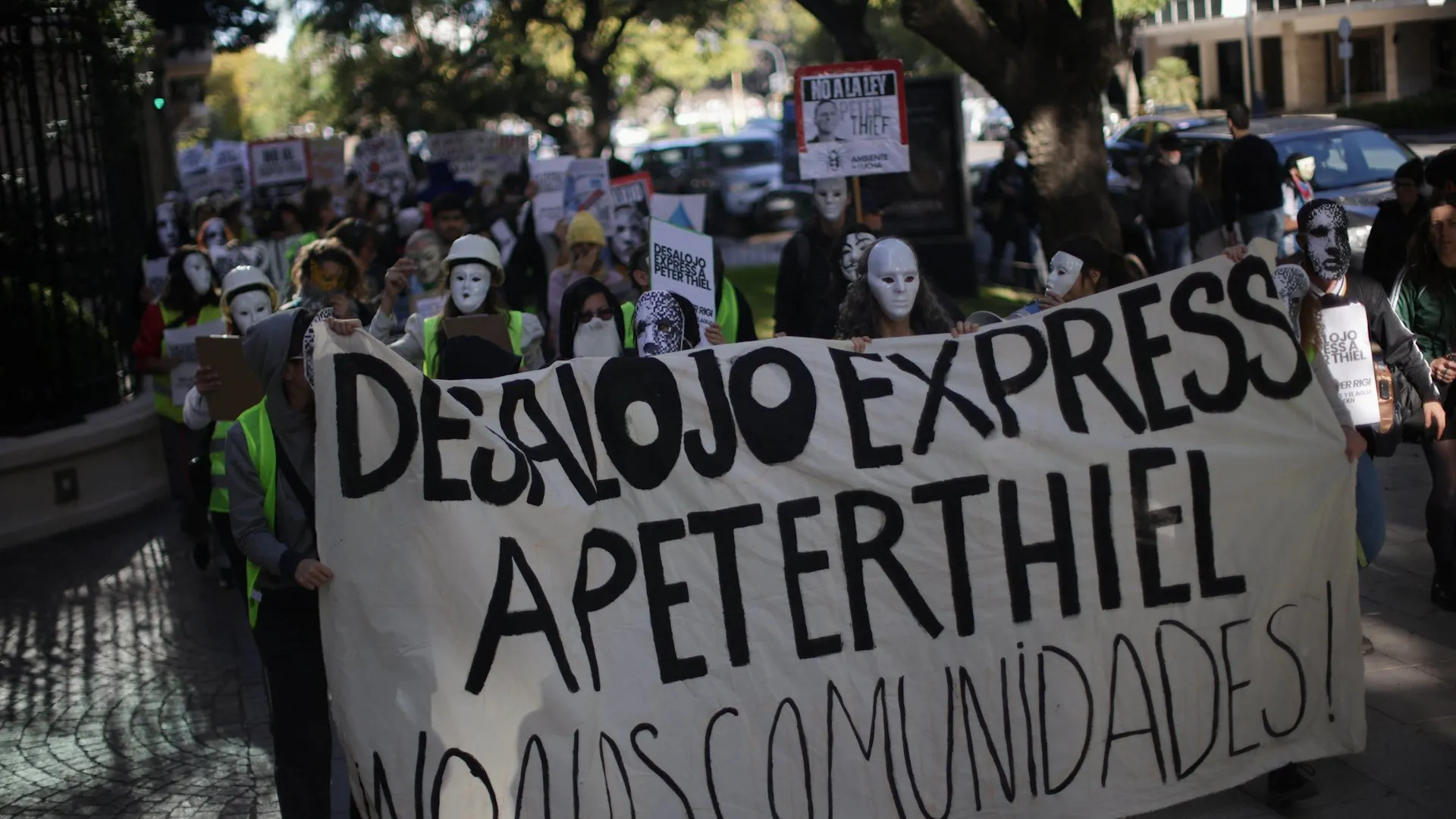 Protesters in Argentina urge tech billionaire Peter Thiel to leave