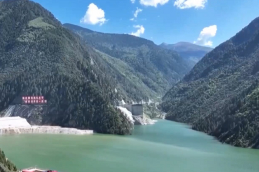 外交部：尼方一侧受灾地区失联中国公民近百人 尼方正全力搜救