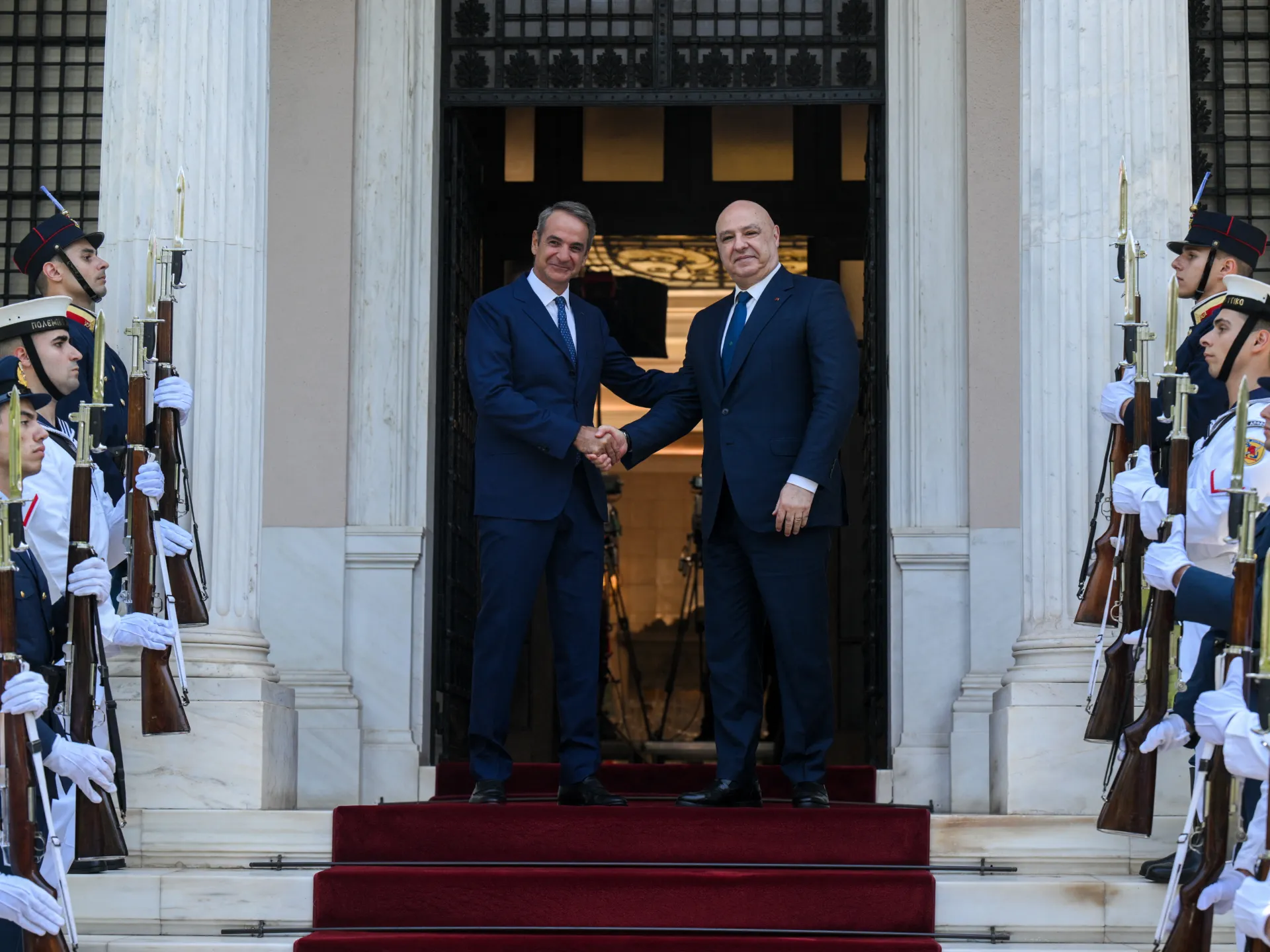 Lebanon asks Greece to help enforce agreement with Israel