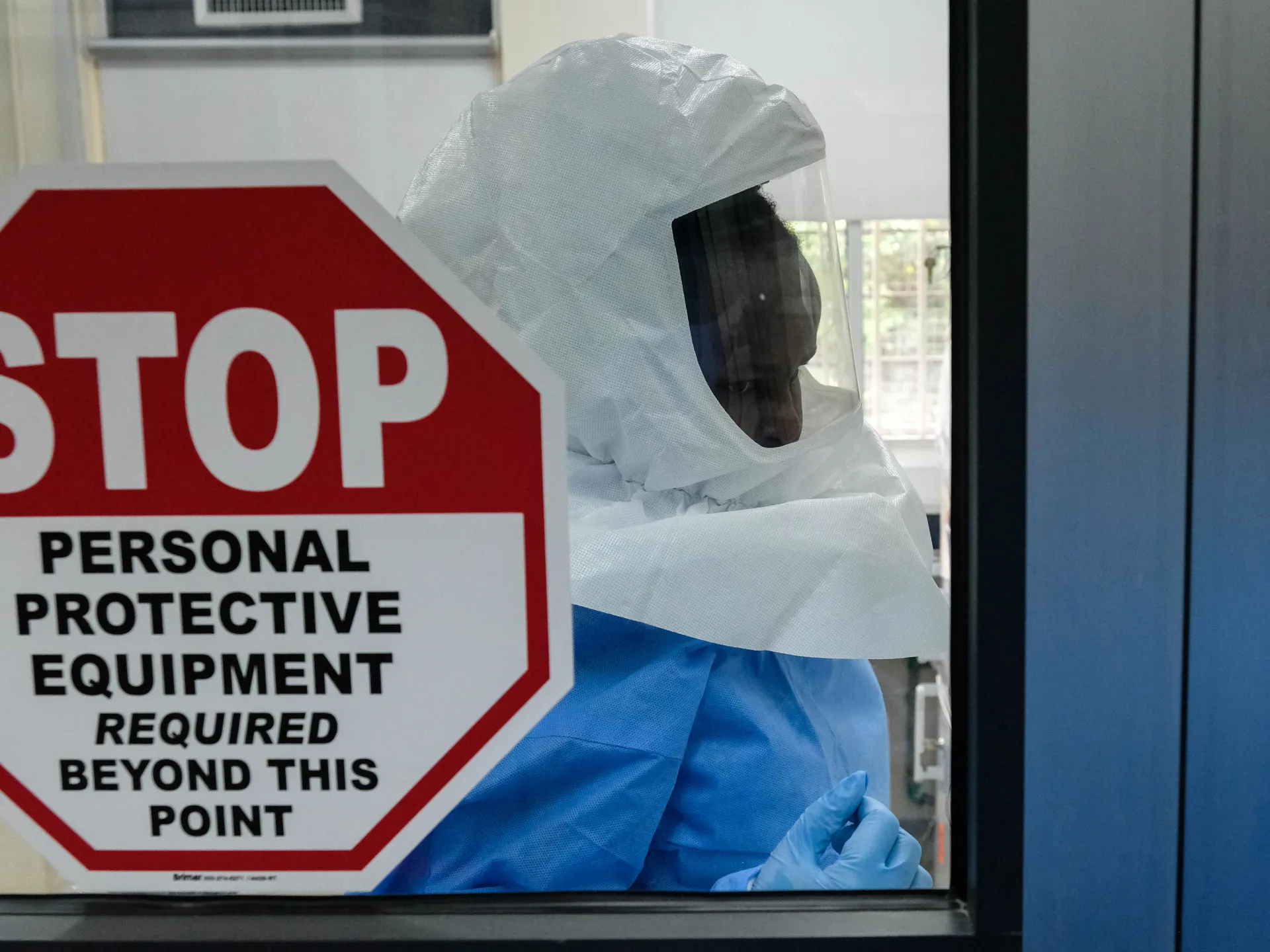 Ebola outbreak: What travel restrictions have countries imposed?