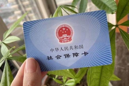 王毅同美国各界人士座谈