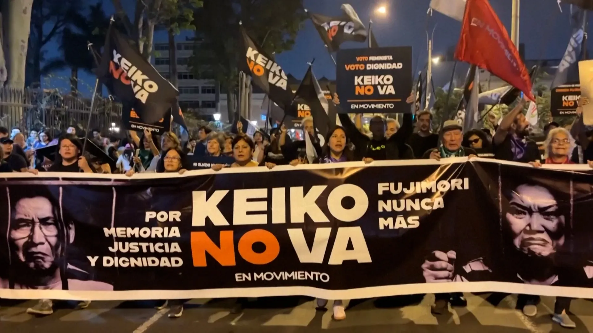 Thousands in Peru protest Fujimori presidential run