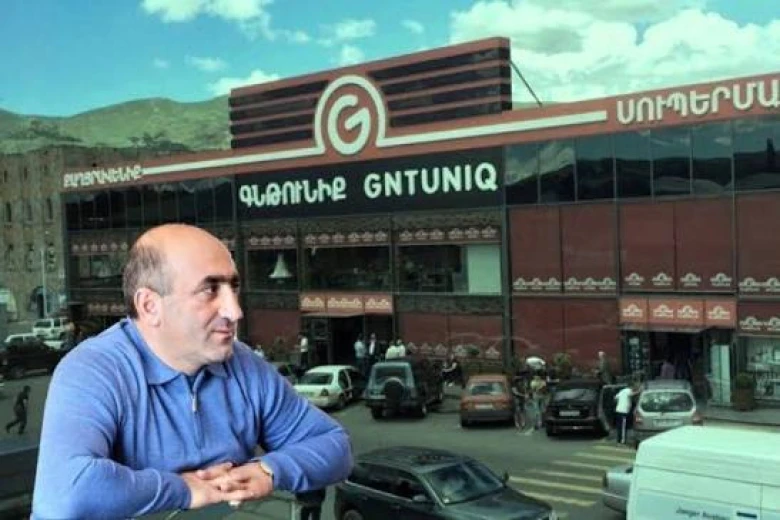 «Իրավունք». Ապարանի համայնքապետը խառն է. տակից ընդդիմադիր է, վերեւից՝ իշխանական