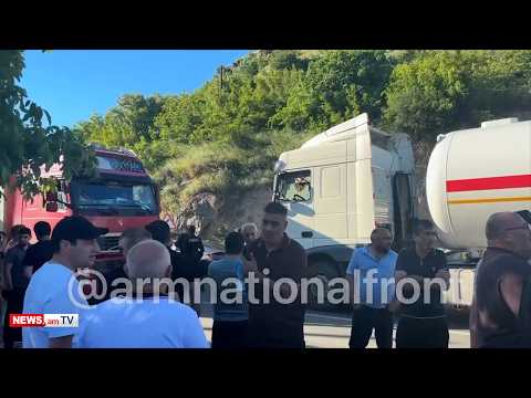 «Ելակ, պոմիդոր, պղպեղ, կանաչի». Լարսի անցակետից բեռնատարները մեծ հոսքով Հայաստան են վերադառնում