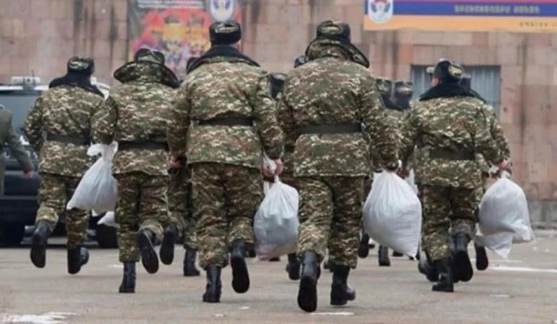 «Փաստ». Հայաստան ընտրության ժամանող ՀՀ քաղաքացիներին սպառնում են վարժական հավաքներով