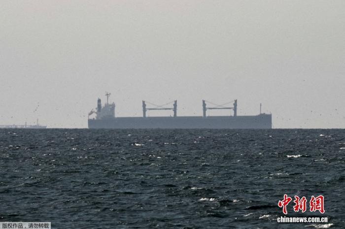 美伊继续强硬对峙，霍尔木兹风险外溢全球粮食与能源市场