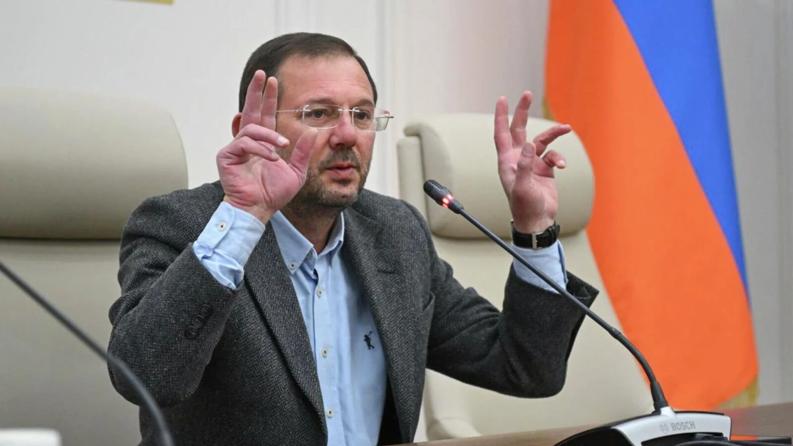 ՔՊ-ն 25-օրյա վարժական հավաքները դարձրել և դարձնում է պատժիչ գործիք. Գեղամ Մանուկյան (վիդեո)