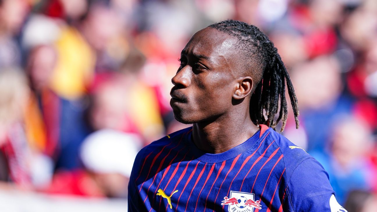 Diomande 'admires' PSG amid Liverpool interest