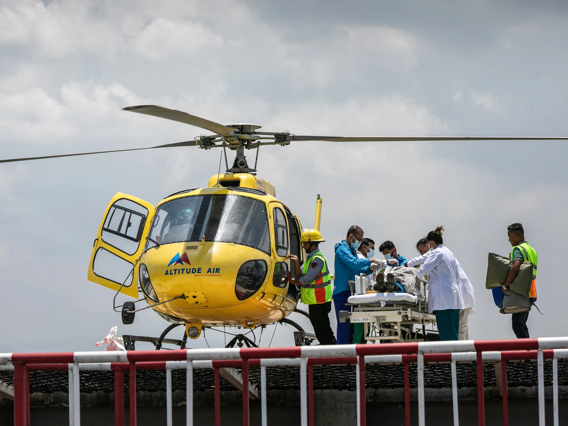 Nepali Mount Everest guide found alive after being missing for six days