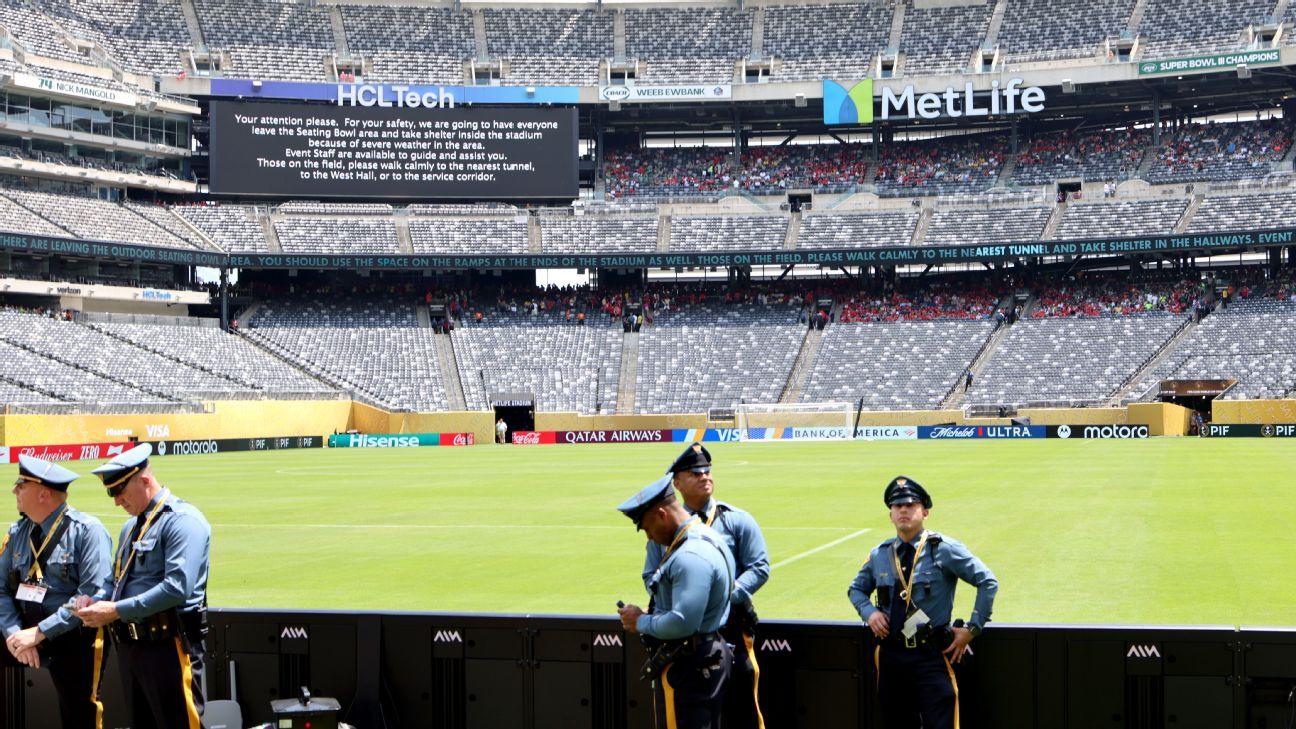 Giuliani: WC security challenge 'unprecedented'