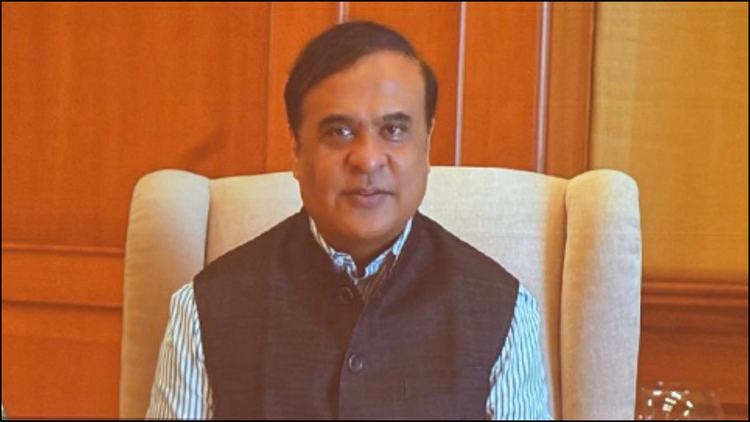 असम कैबिनेट विस्तार: सीएम हिमंता सरमा ने पुराने भरोसेमंद चेहरों पर जताया विश्वास, 12 मंत्री ले रहे शपथ
