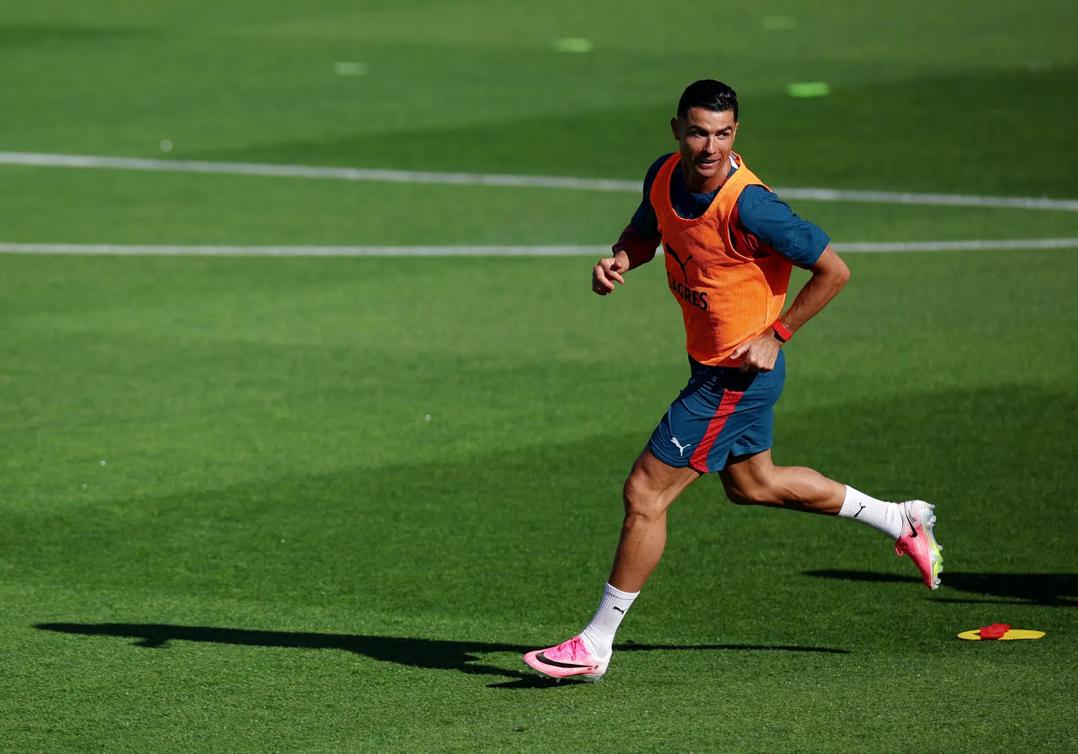 Ronaldo joins Portugal training ahead of sixth World Cup appearance