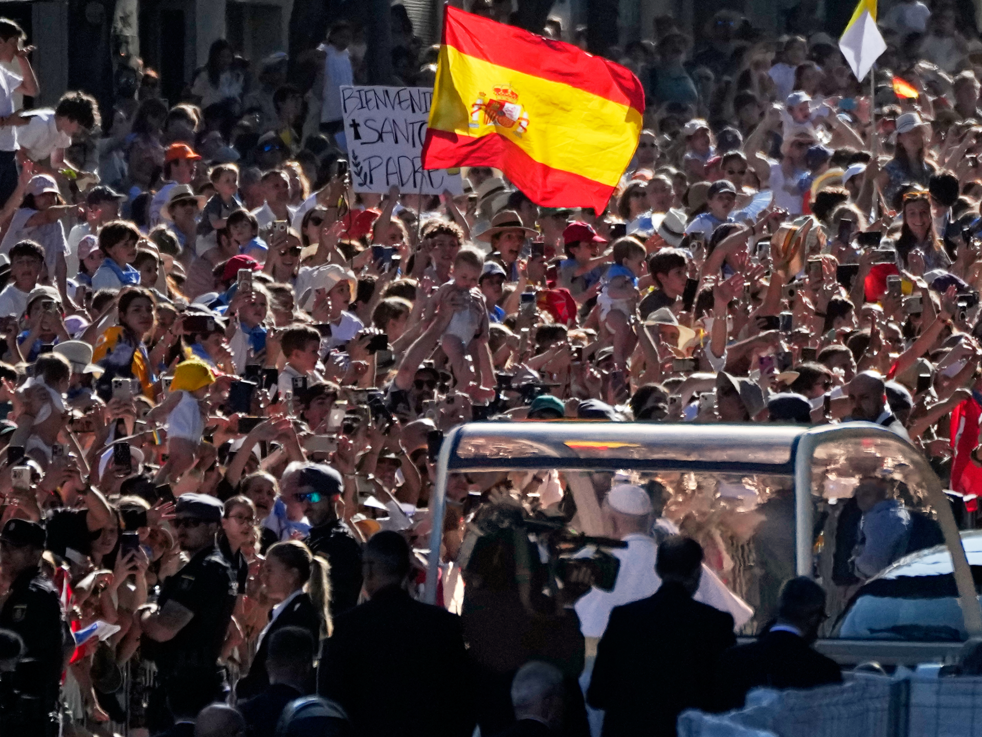Giant crowds greet Pope Leo at public mass in Madrid, Spain