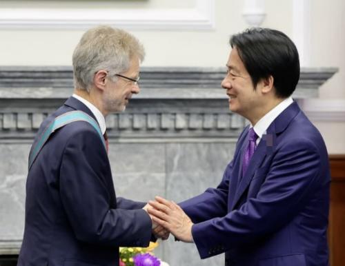 中方谈中东局势：战事再起不符合任何一方利益