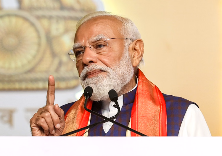 PM Modi: पीएम ने कहा गरीब कल्याण योजनाओं के जरिए सीधे गरीबों की मदद, 10 जून को टूटेगा नेहरू का रिकॉर्ड
