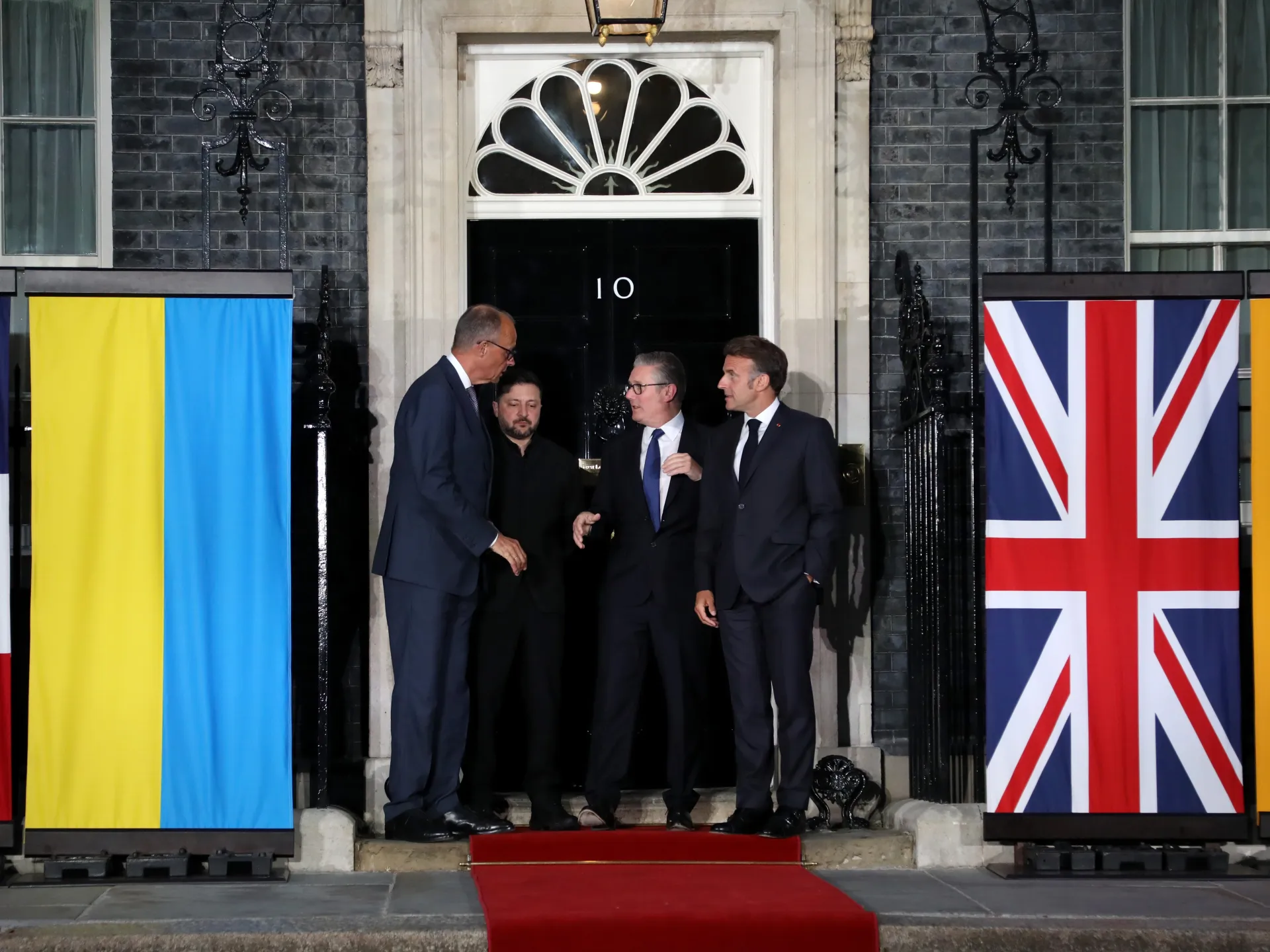 Ukraine, Russia trade fire as Zelenskyy allies back call for direct talks