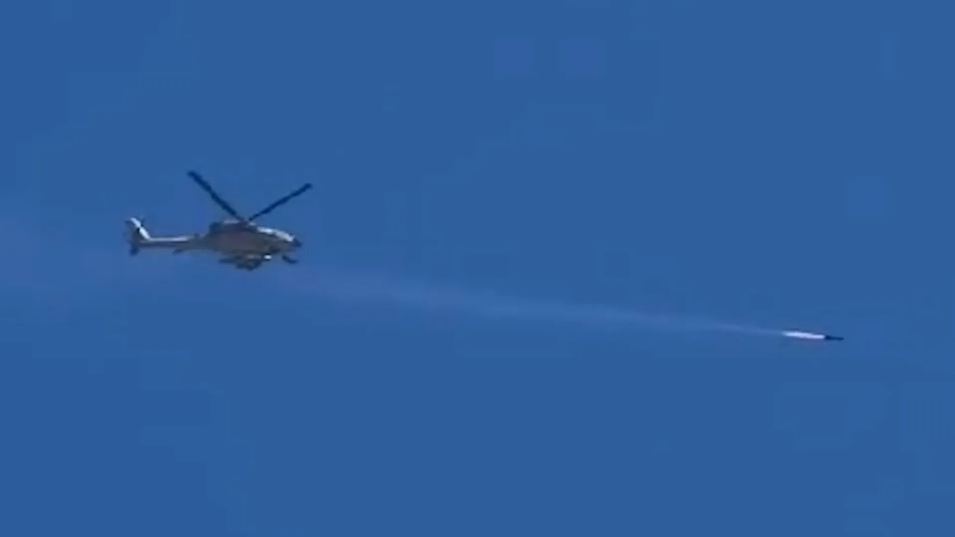 Moment Israeli helicopter fires missile on Gaza City target
