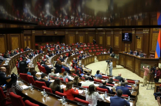 «Հրապարակ»․ Նոր դեմքեր խորհրդարանում. ՔՊ-ում վստահ են՝ իրենց ցուցակի մինչեւ 90-րդ համարը կմտնի ԱԺ