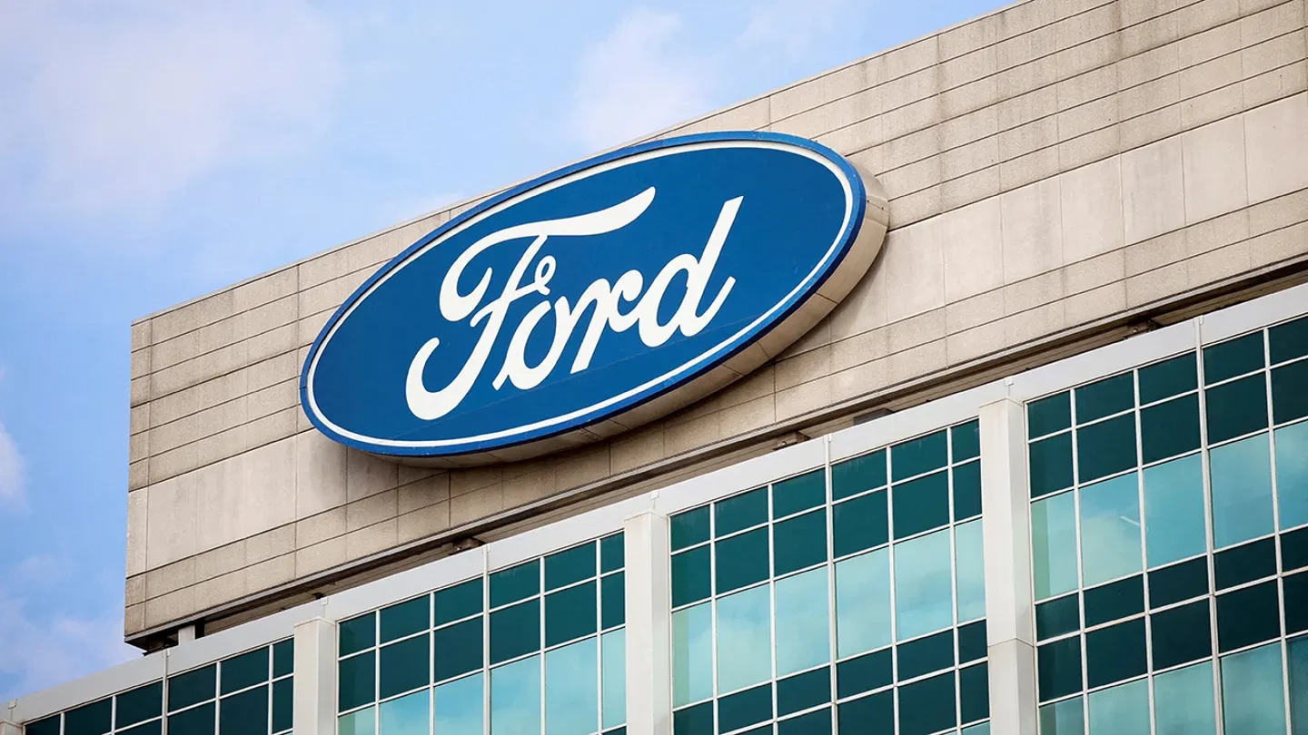 Ford-ը ԱՄՆ-ում գրեթե 550 հազար մեքենա է հետ կանչում. պատճառը կենտրոնական հյուպակից վնասվելու ռիսկն է