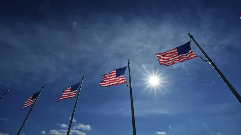 Reuters: США угрожают аннулировать визы дипломатов Палестины при ООН