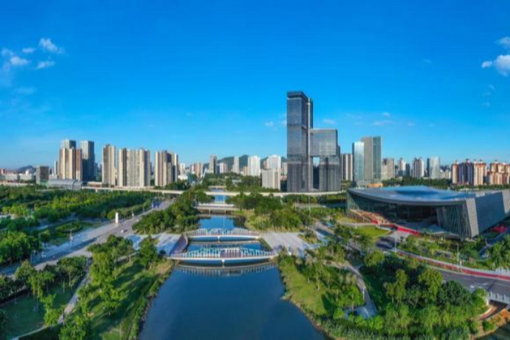 湾区班列破2万，开放强音越山海