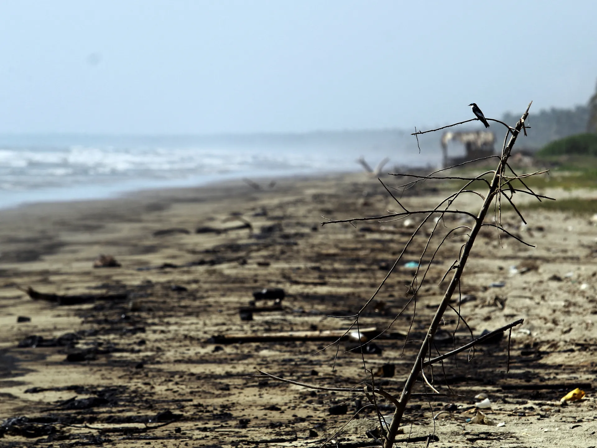 Venezuela hits out at Trinidad and Tobago in oil spill spat