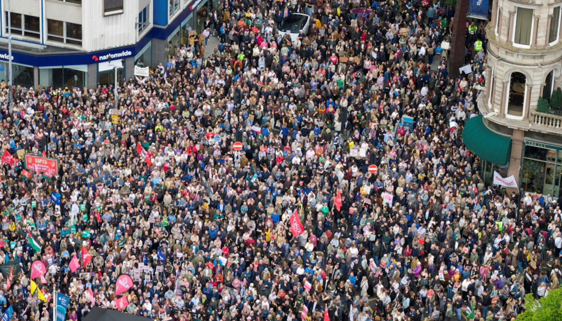 Thousands attend anti-racism rally in Belfast