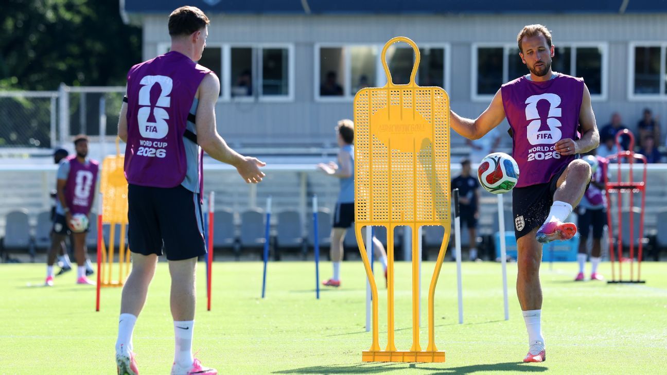2 Texas men charged after England WC gear stolen