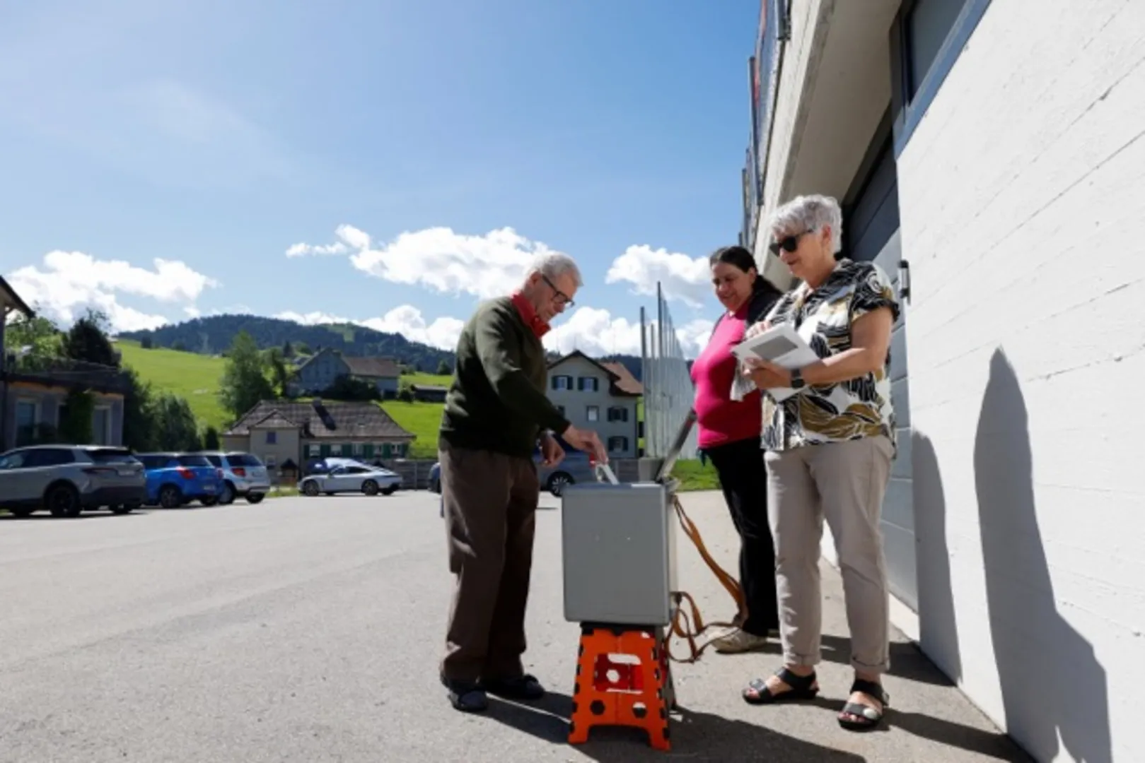 Swiss right-wing plan to cap population rejected by narrow margins