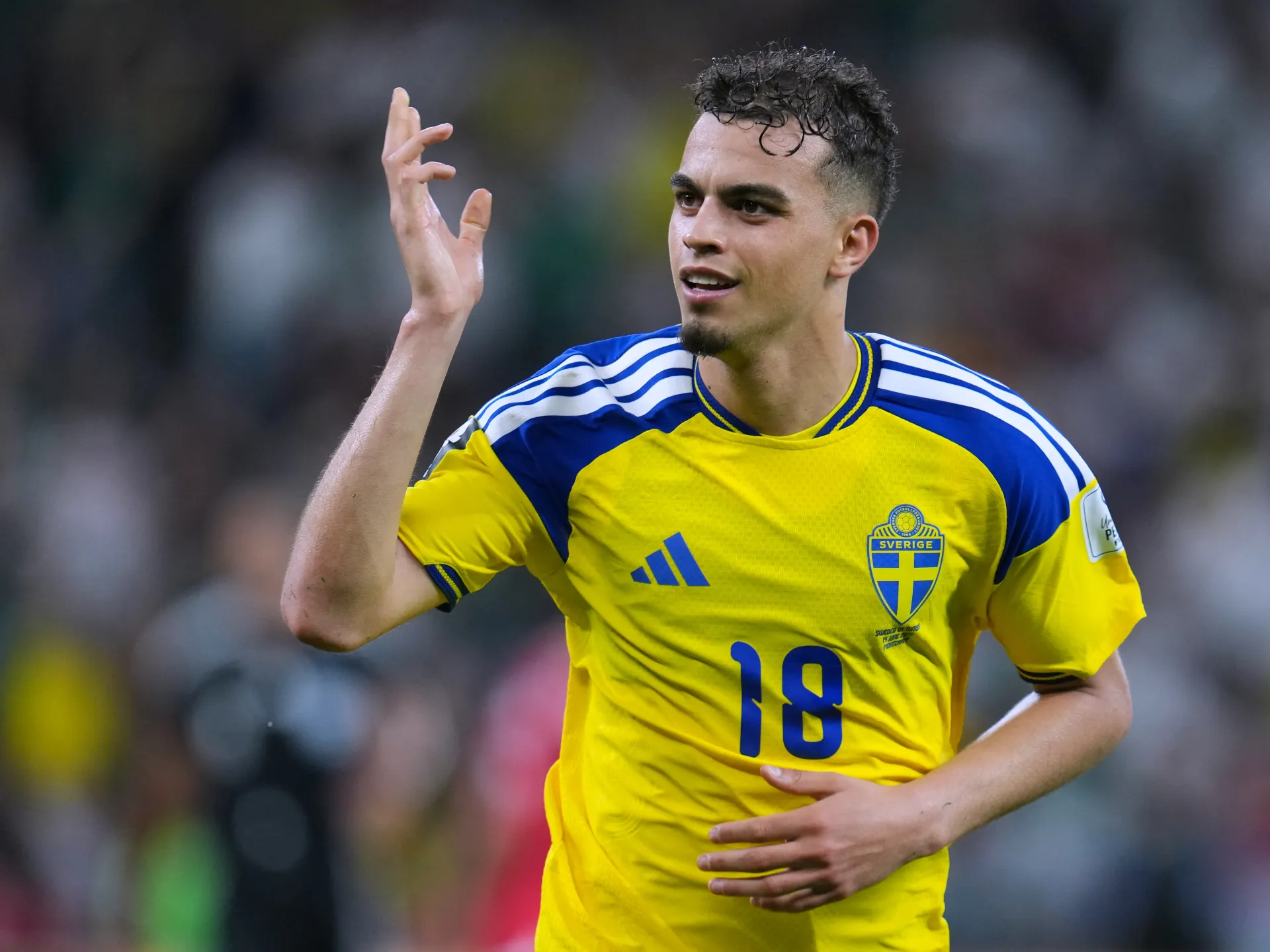 Sweden beat Tunisia 5-1 in strong start to World Cup