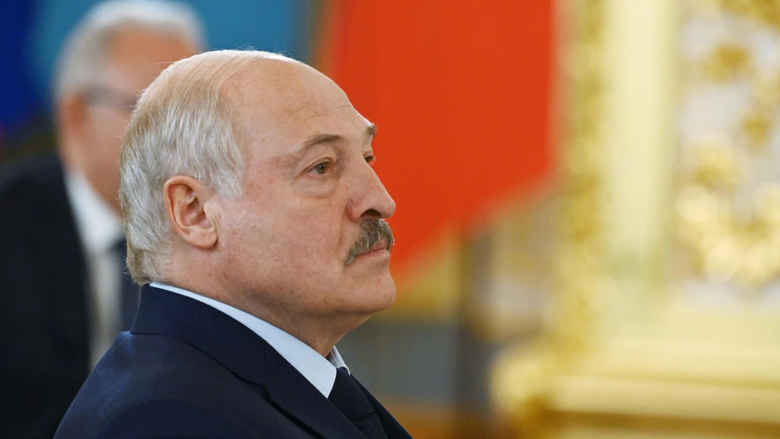 Лукашенко: Беларусь готова применить против агрессора все виды оружия, включая ядерное