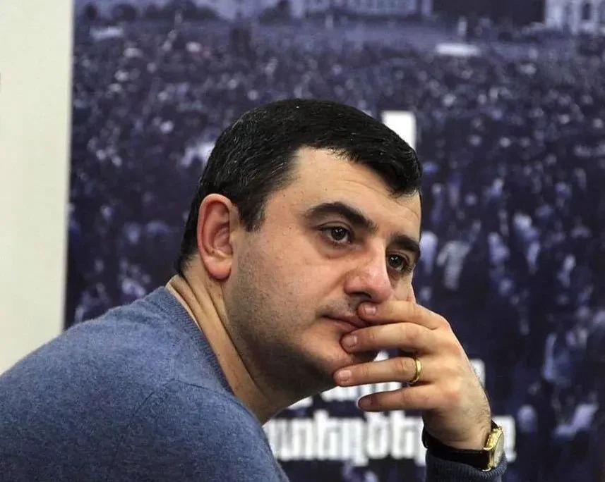 Ректор ЕГУ поделился публикацией министра обороны с критикой в адрес Карапетянов