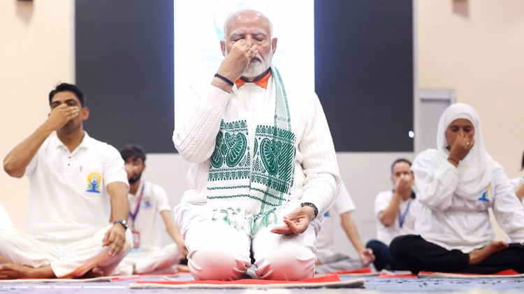 Yoga Day: पीएम मोदी के साथ योग करने के लिए 6 लाख लोगों ने कराया रजिस्ट्रेशन, लोगों में जबरदस्त उत्साह